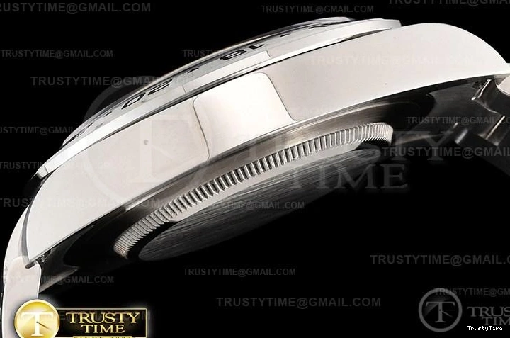 0207 ROLEXP0245A – Explorer II Lightweight 973